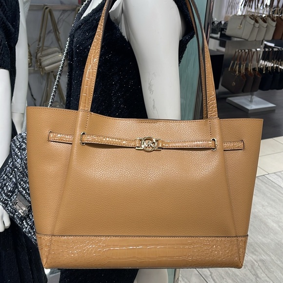 MICHAEL KORS
Reed Large Leather Belted Satchel Shoulder Tote Handbag 
Deer NWT - Picture 6 of 16